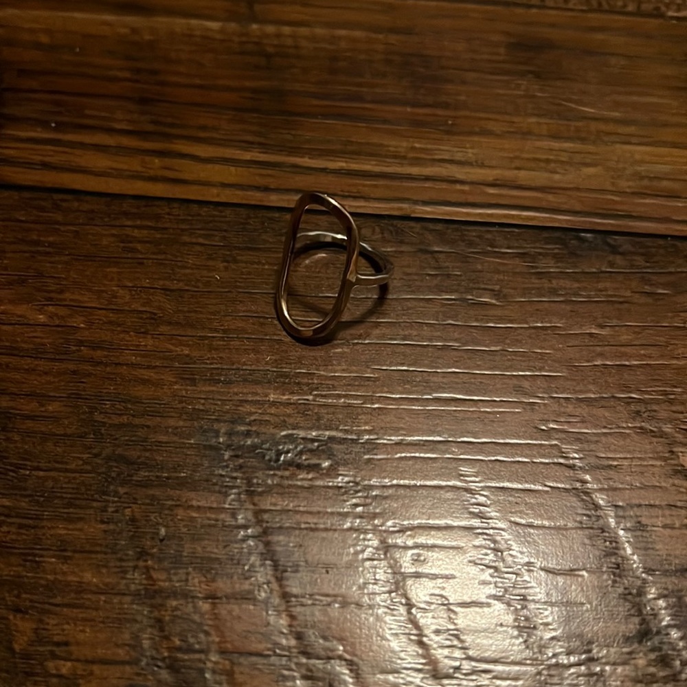 gold and silver ring
